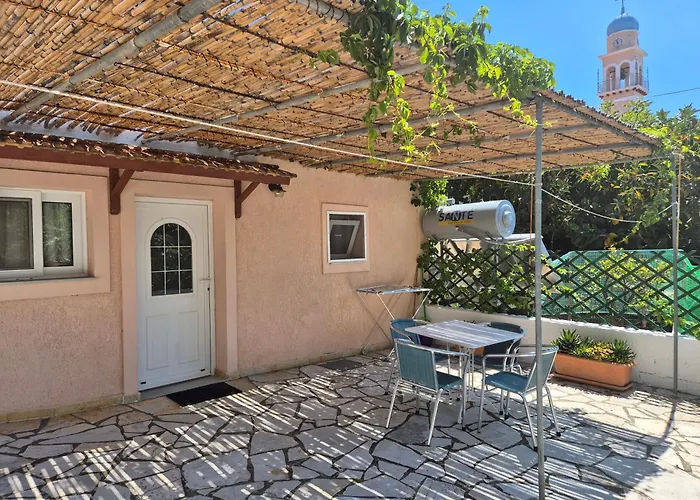 Casa Di Pietro 1 *